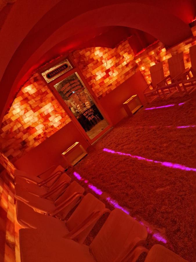 Fantastico Exlcusive Hotel Senta Exteriör bild