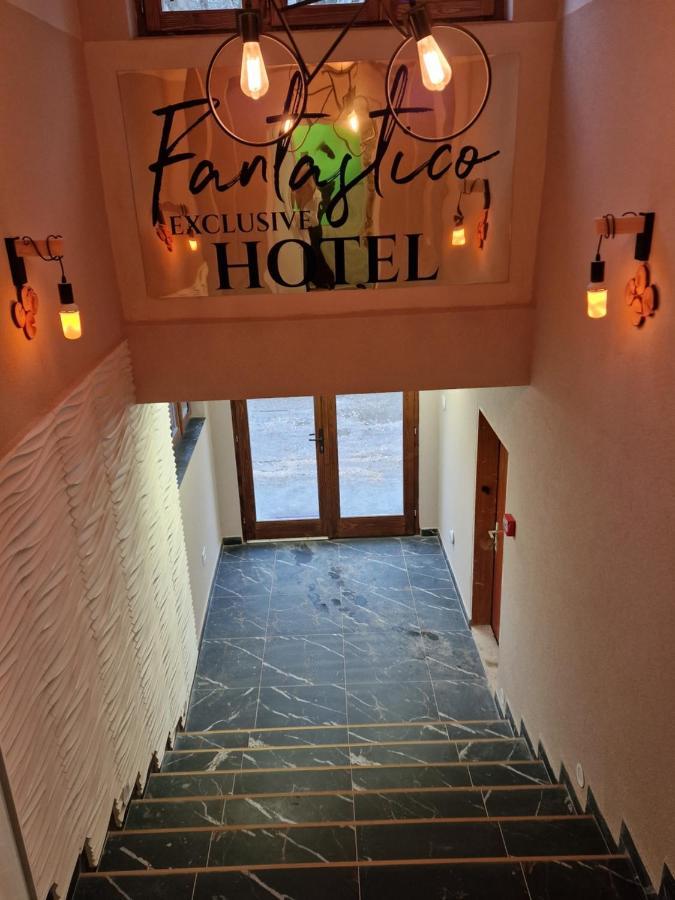 Fantastico Exlcusive Hotel Senta Exteriör bild