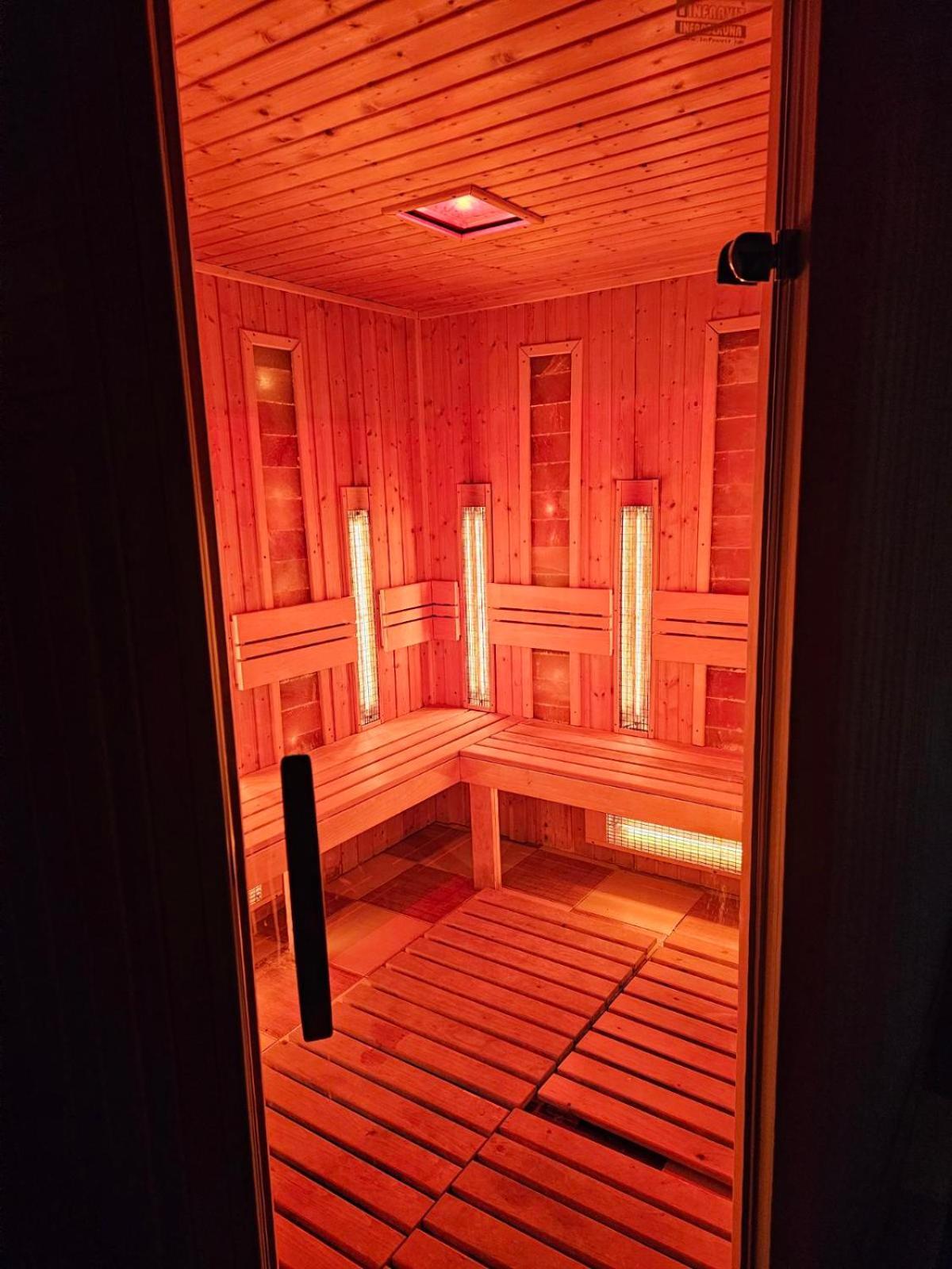 Fantastico Exlcusive Hotel Senta Exteriör bild