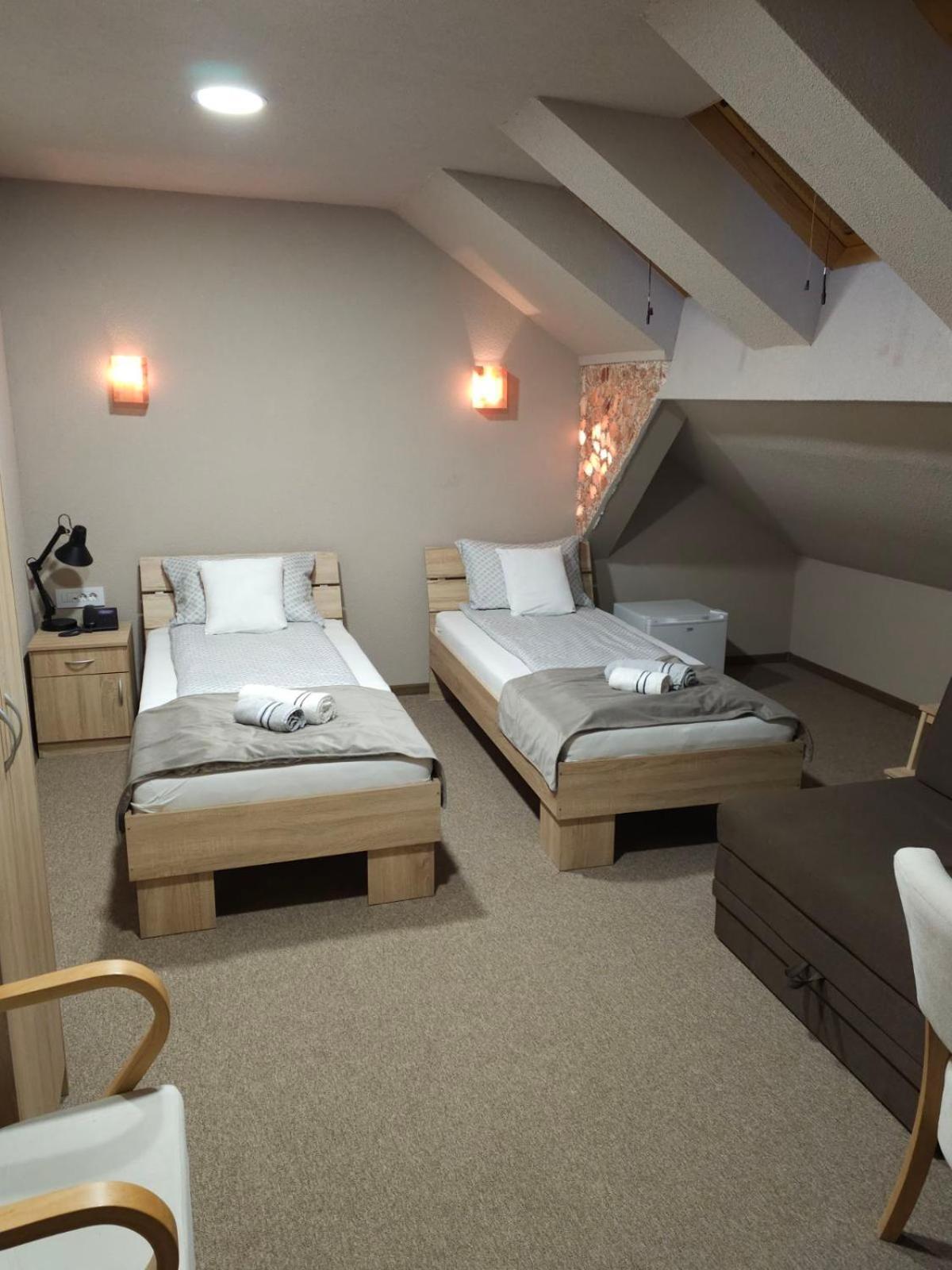 Fantastico Exlcusive Hotel Senta Exteriör bild