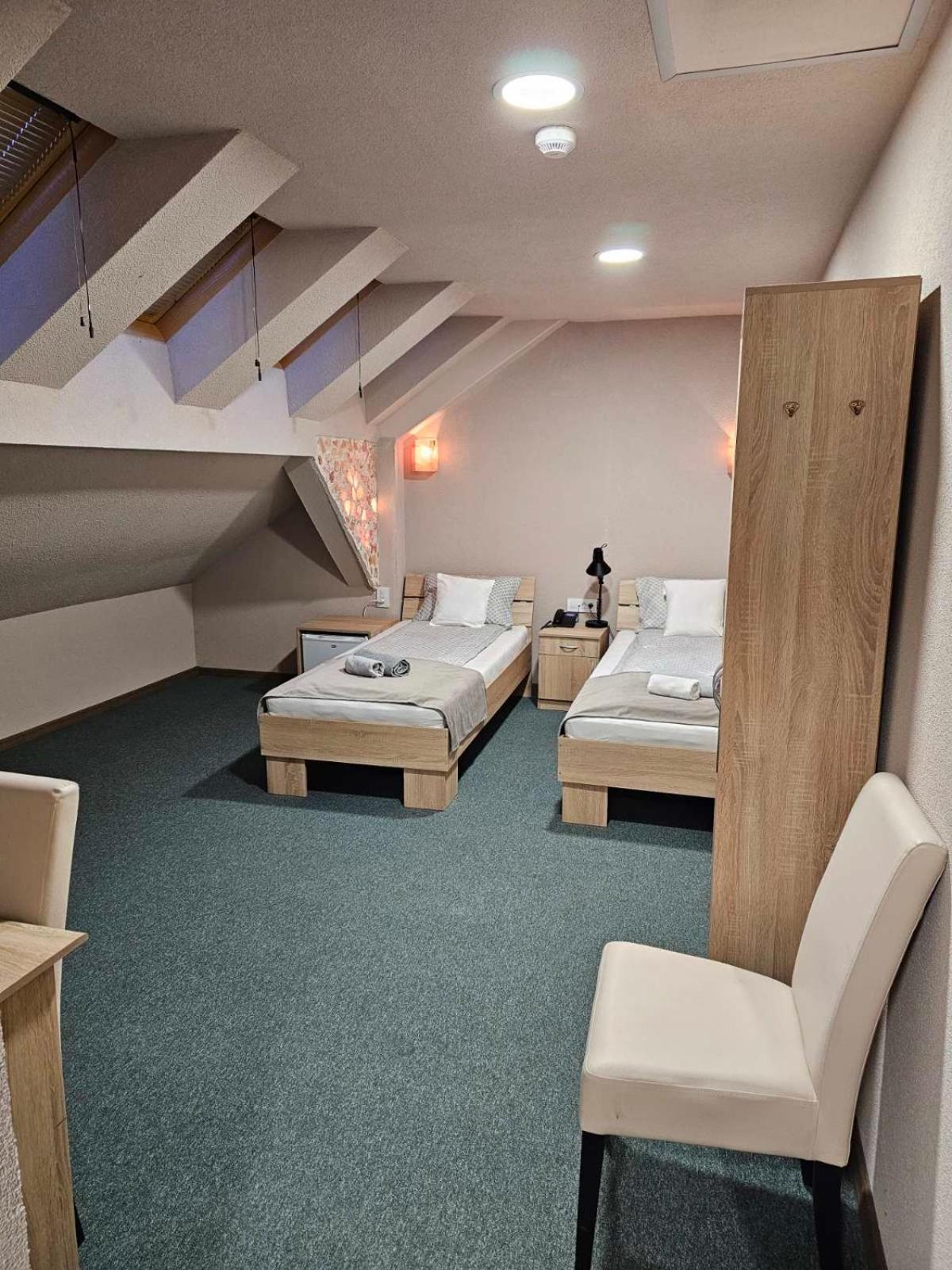 Fantastico Exlcusive Hotel Senta Exteriör bild